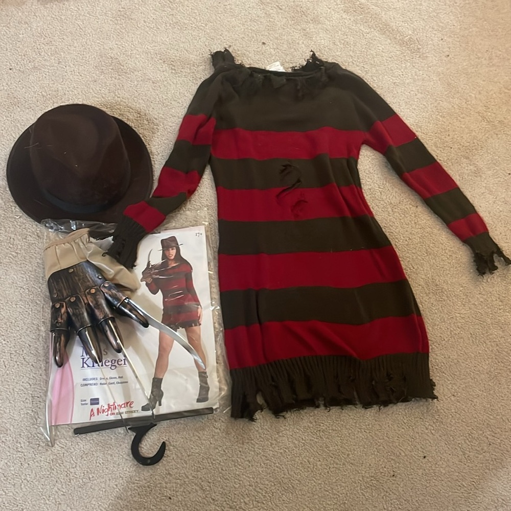 Female Freddy Krueger Costume
